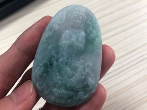 翡翠片料用全自動(dòng)玉石雕刻機(jī)雕刻好不好